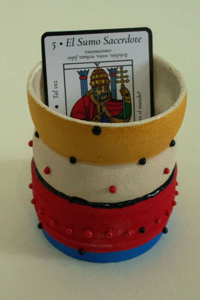 El Sumo Sacerdote — Taza de Cerámica inspirada en el Tarot de Marsella